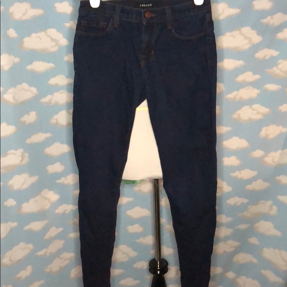 J Brand skinny leg jeans in Ink (Dark Blue) Size 26